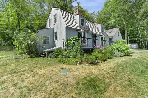 217 South Perry Road Barnard VT 05091