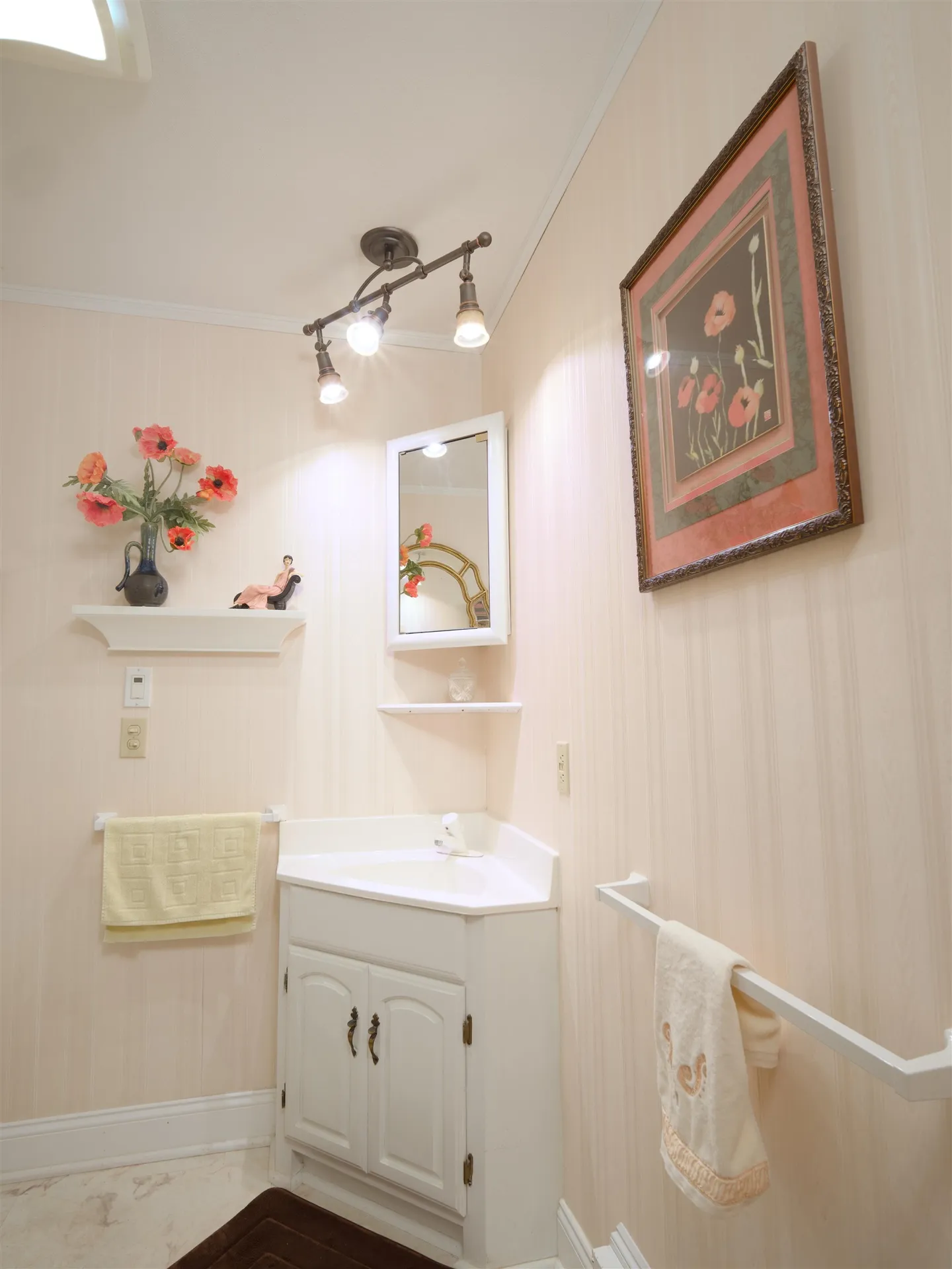 222 Fairfield Hill Road St. Albans City VT 05478