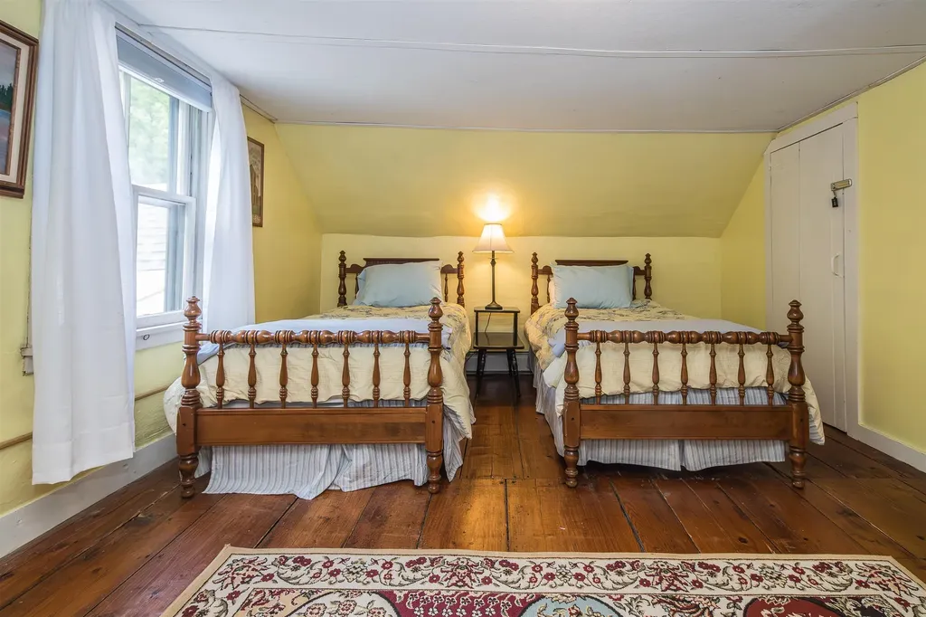 2238 Upper Michigan Road Pittsfield VT 05762