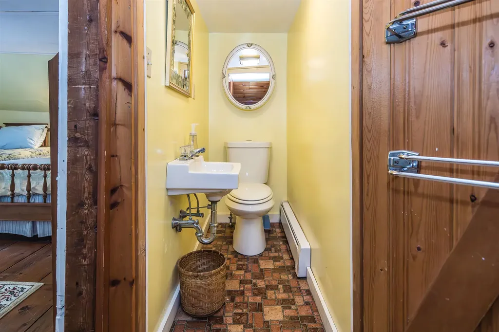 2238 Upper Michigan Road Pittsfield VT 05762