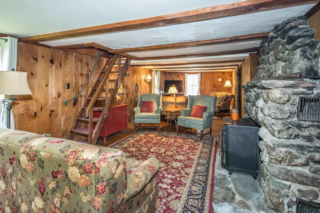 2238 Upper Michigan Road Pittsfield VT 05762