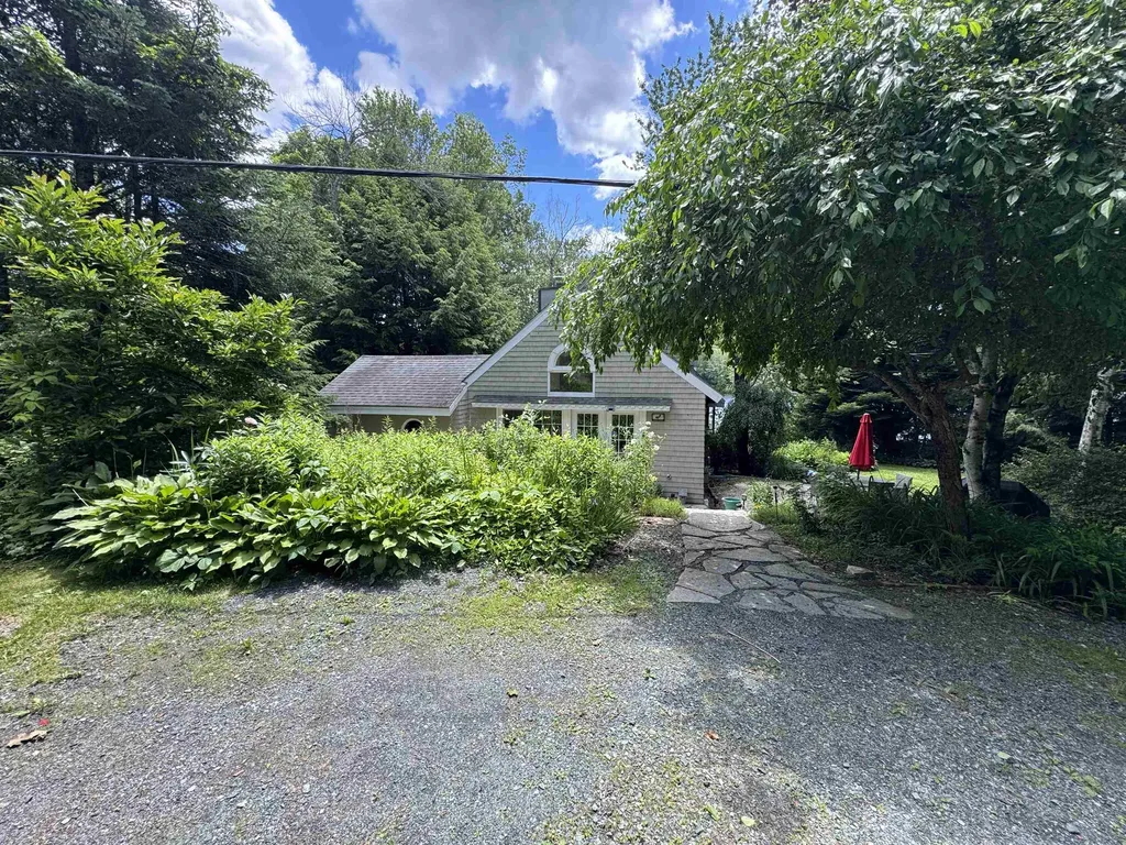 4 Clauss Lane Unity NH 03773