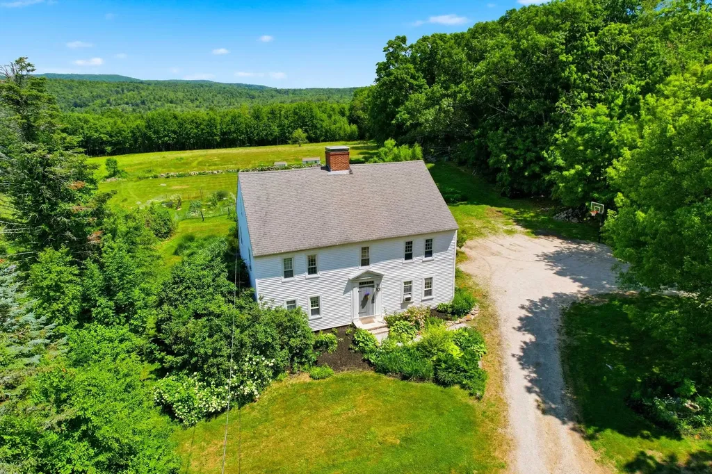 235 Middle Road Deerfield NH 03037