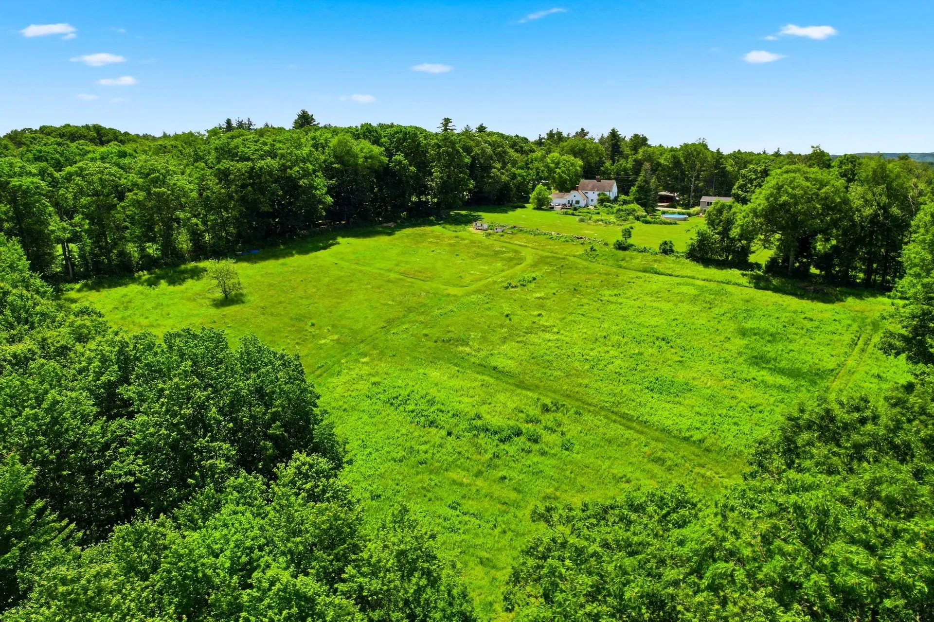 235 Middle Road Deerfield NH 03037