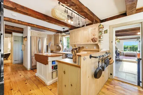 235 Middle Road Deerfield NH 03037