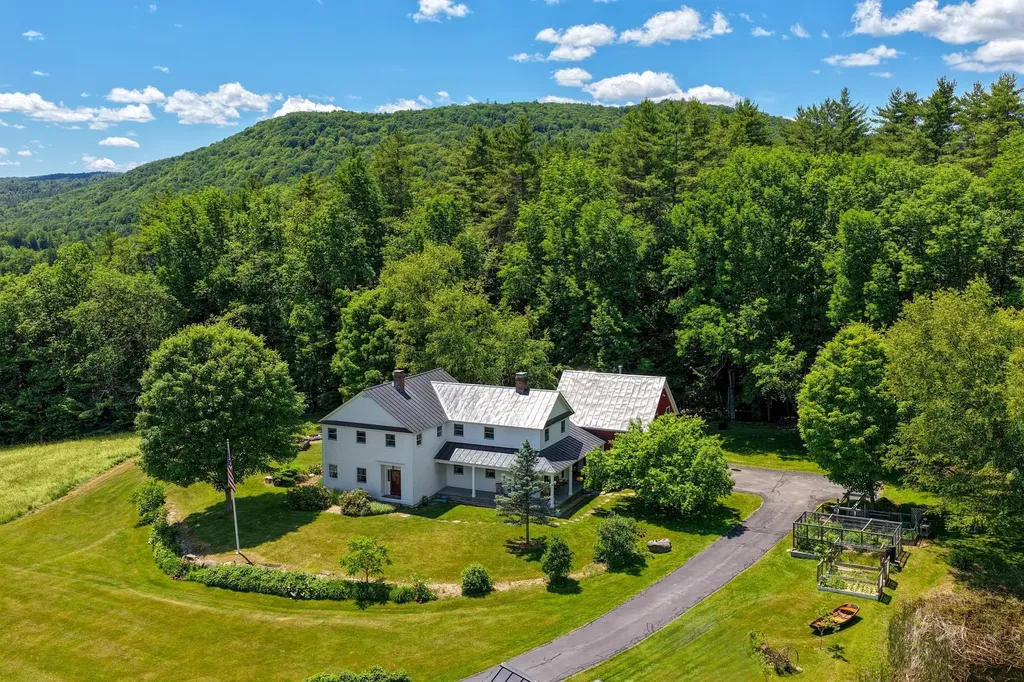 201 Chester Hill Road Grafton VT 05146