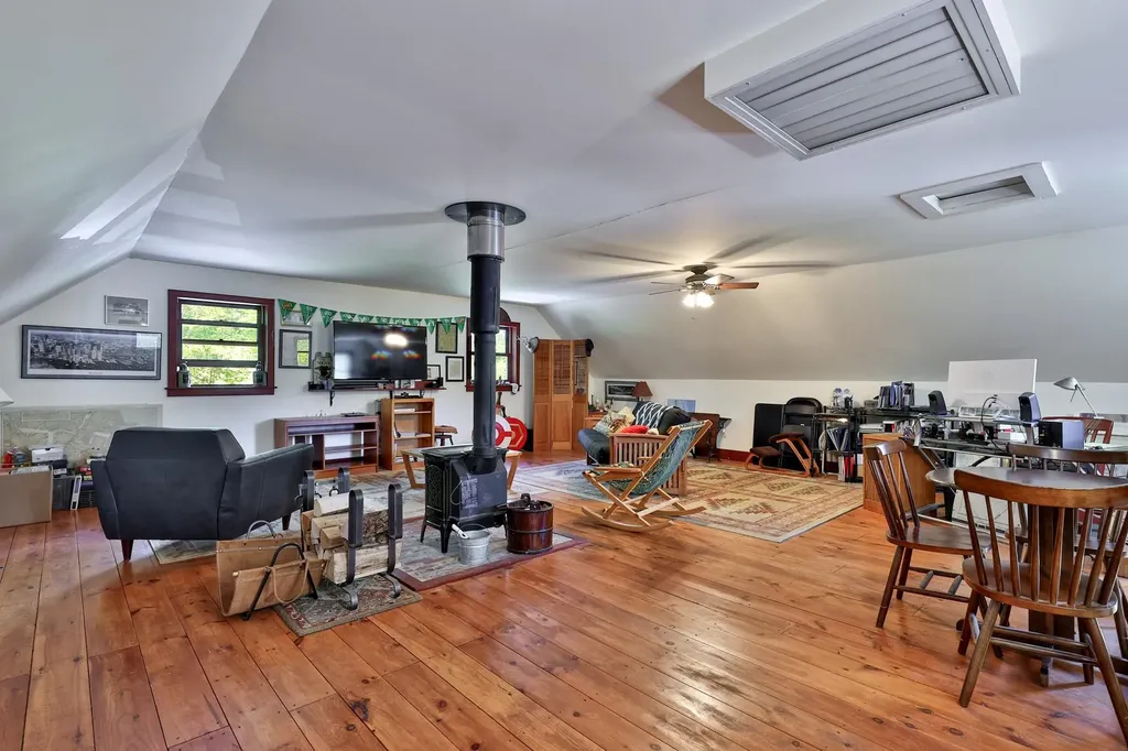 201 Chester Hill Road Grafton VT 05146