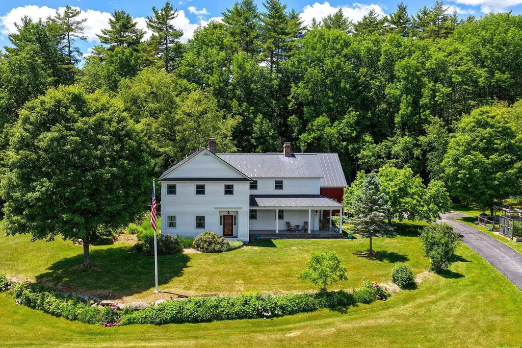 201 Chester Hill Road Grafton VT 05146