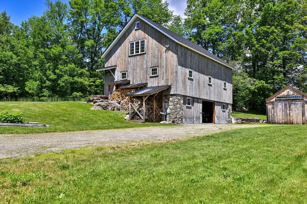 201 Chester Hill Road Grafton VT 05146