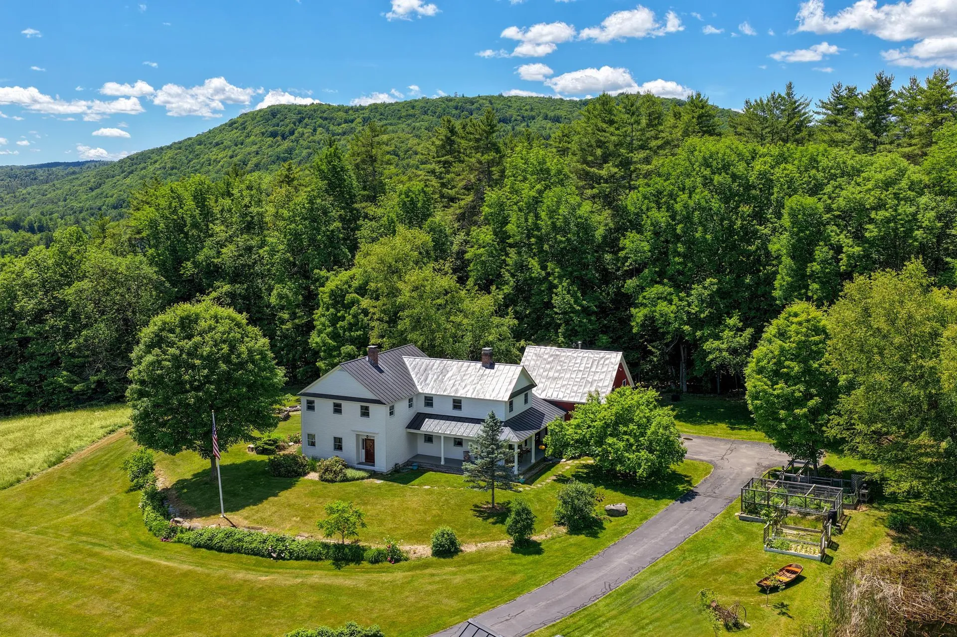 201 Chester Hill Road Grafton VT 05146
