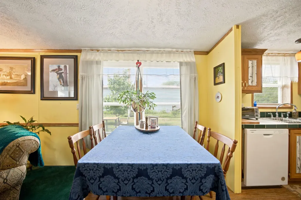 37 Circle Drive Belmont NH 03220