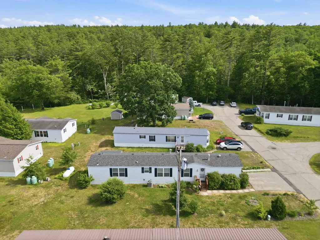 37 Circle Drive Belmont NH 03220