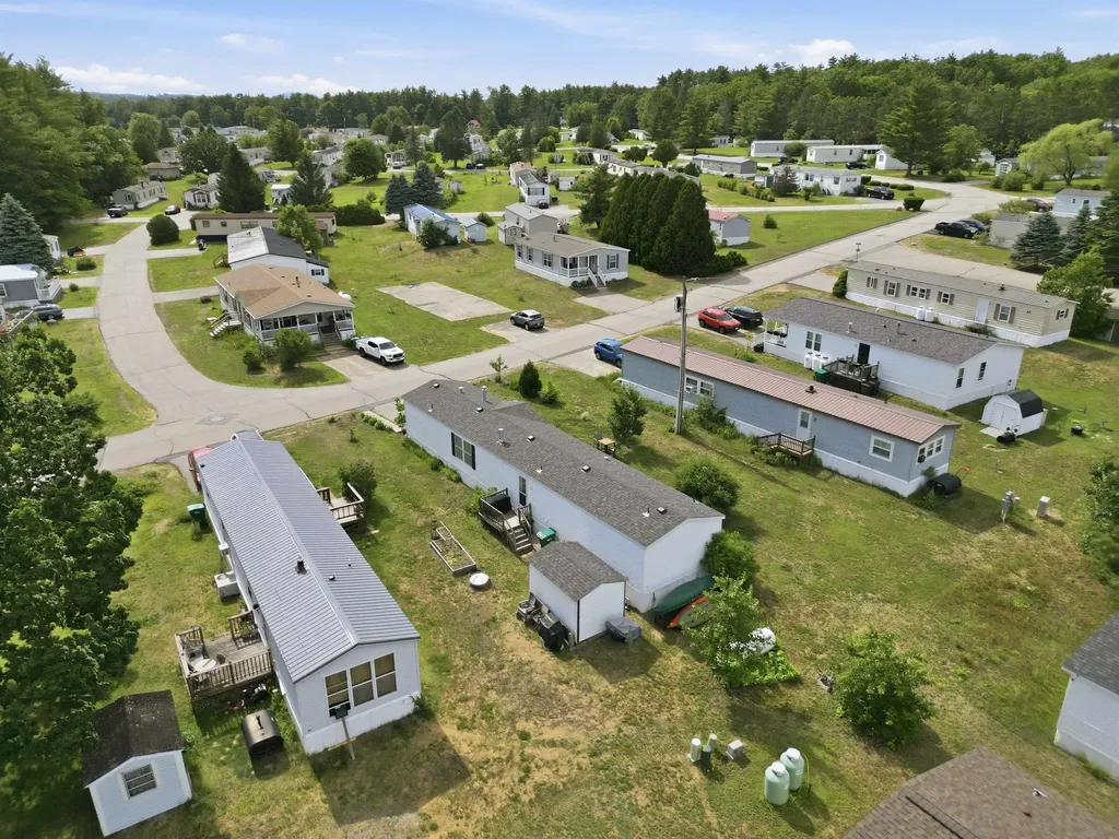 37 Circle Drive Belmont NH 03220