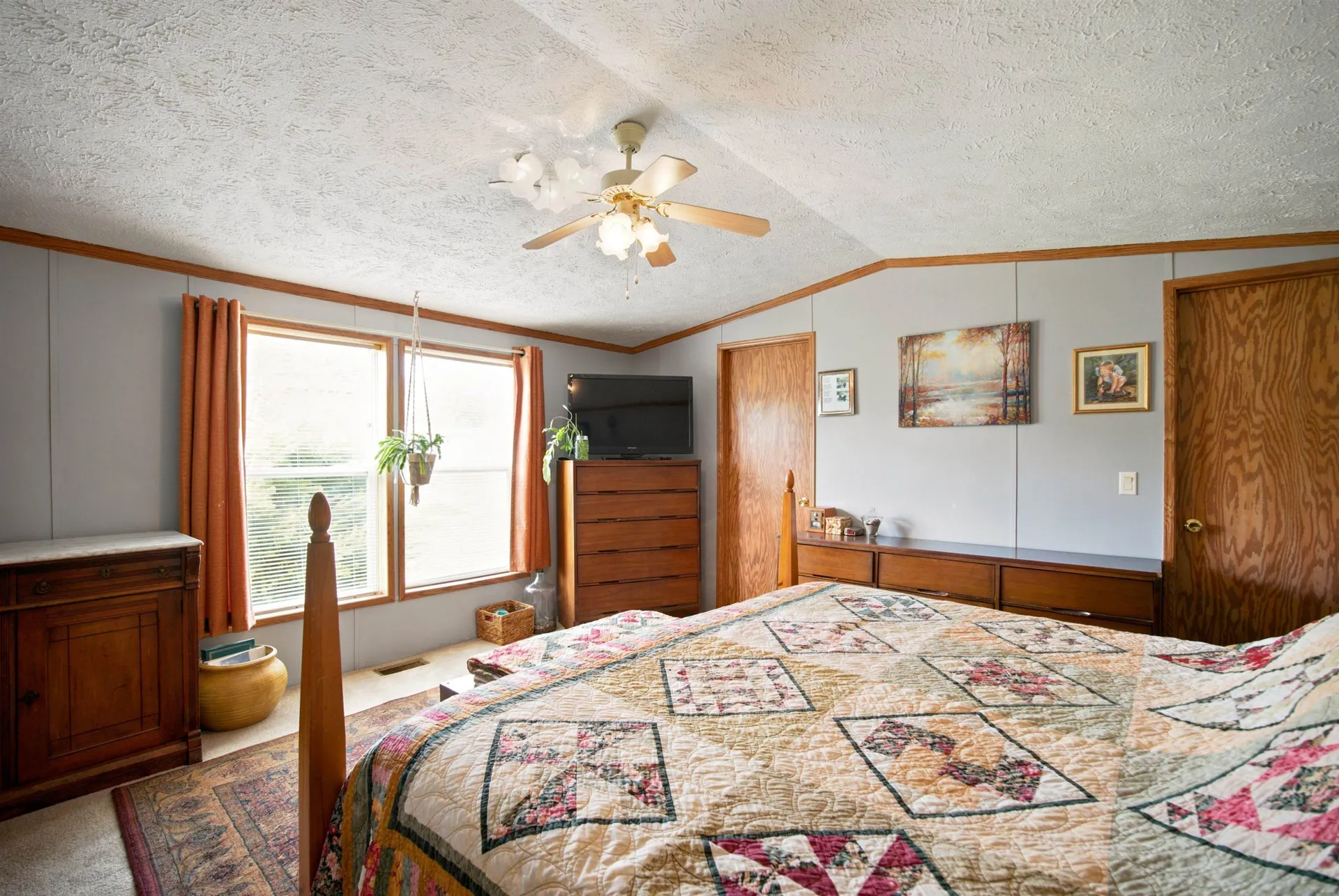 37 Circle Drive Belmont NH 03220