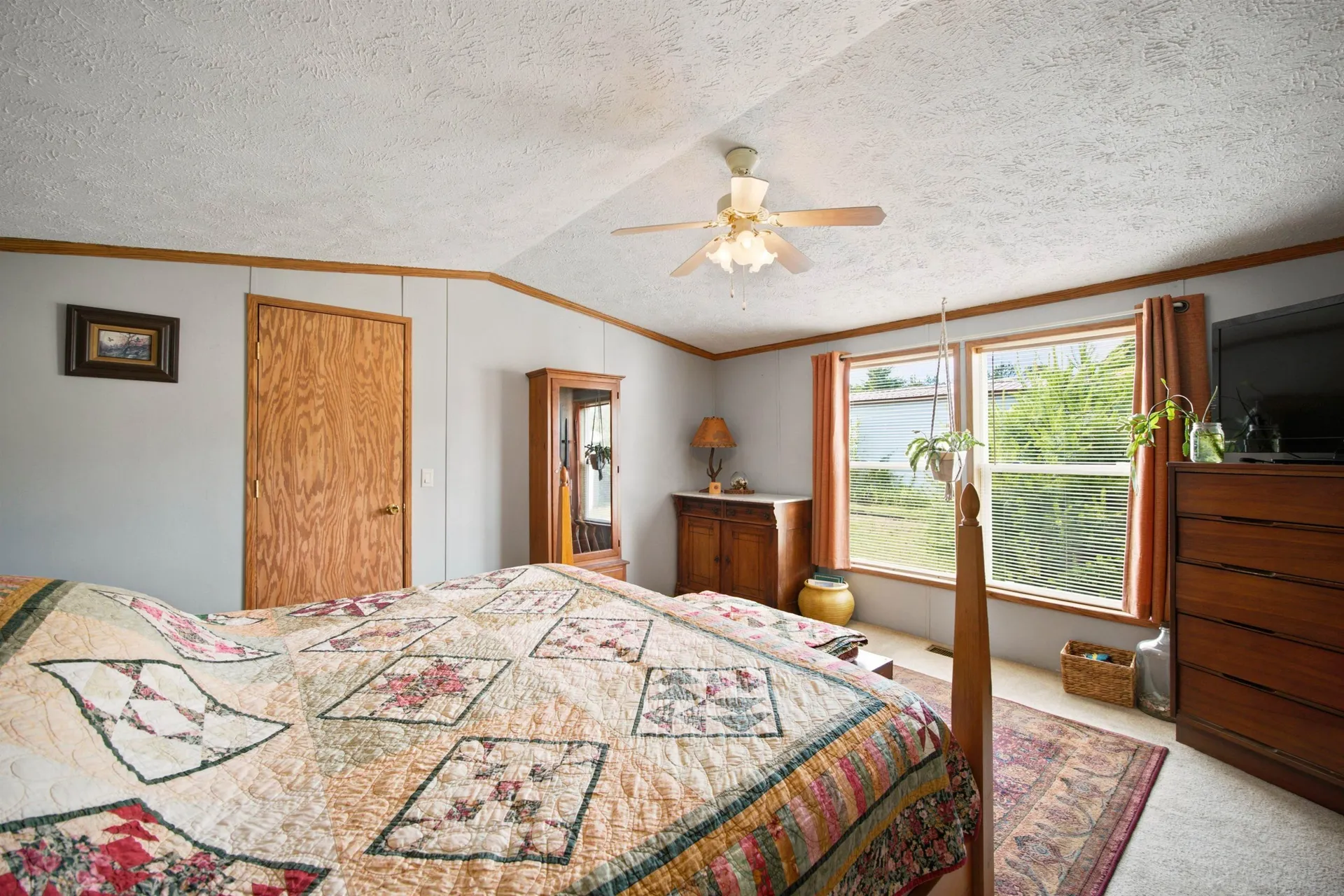 37 Circle Drive Belmont NH 03220