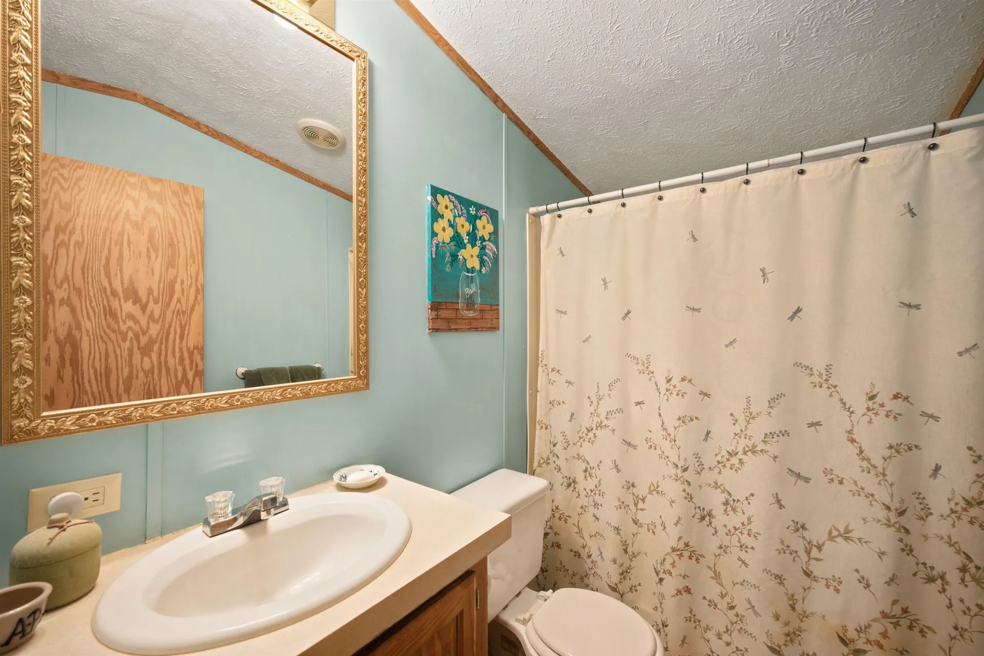 37 Circle Drive Belmont NH 03220