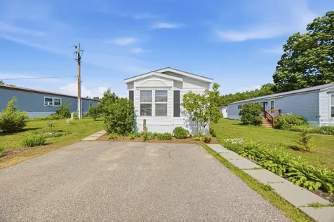 37 Circle Drive Belmont NH 03220