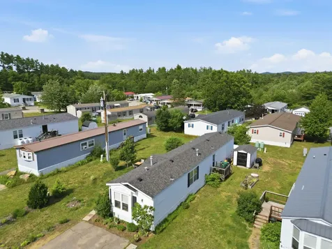 37 Circle Drive Belmont NH 03220