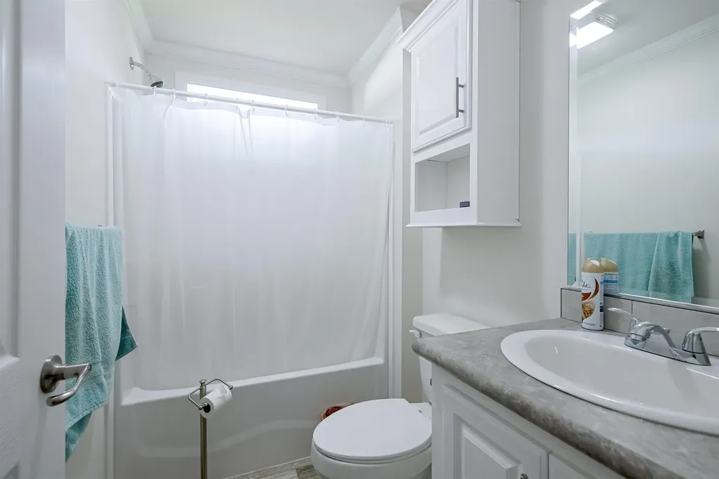 139 Robinhood Drive Exeter NH 03833