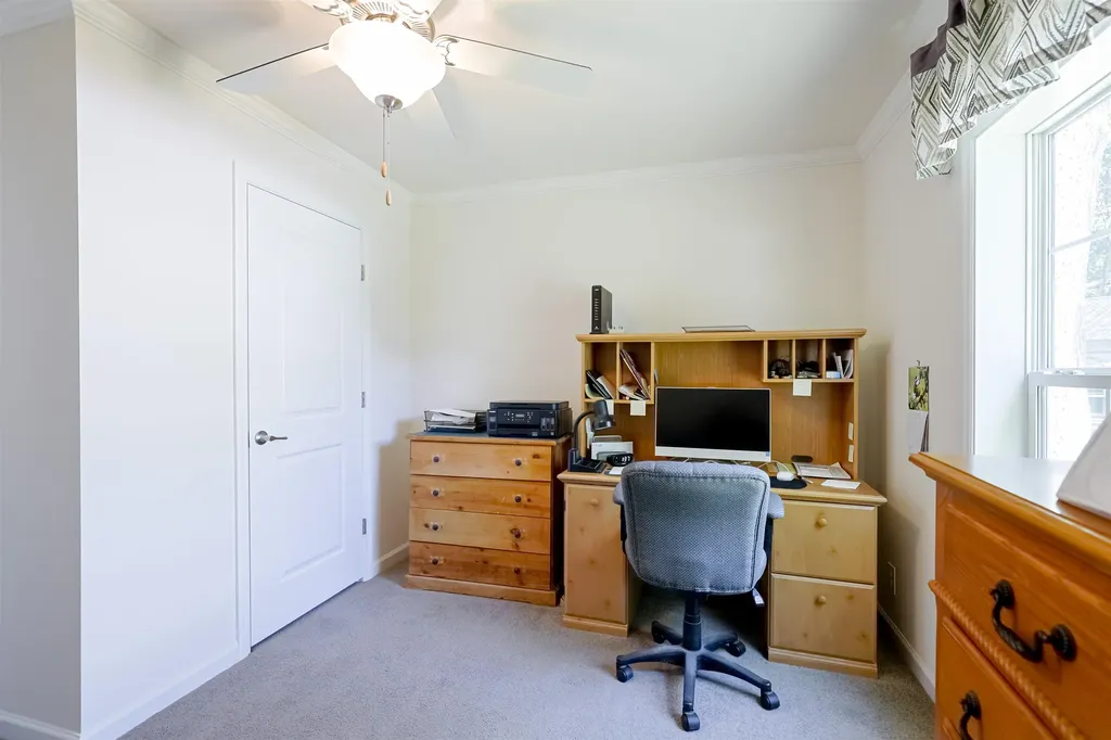 139 Robinhood Drive Exeter NH 03833