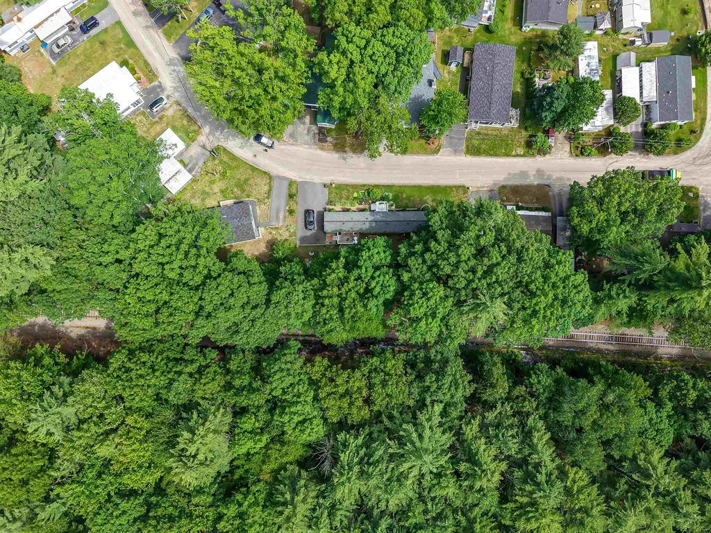 139 Robinhood Drive Exeter NH 03833