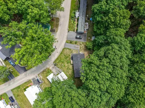 139 Robinhood Drive Exeter NH 03833