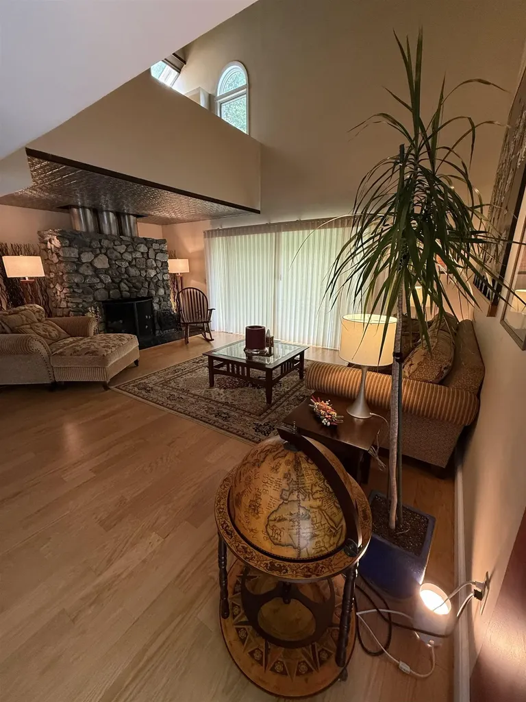 6 Haines Terrace Merrimack NH 03054