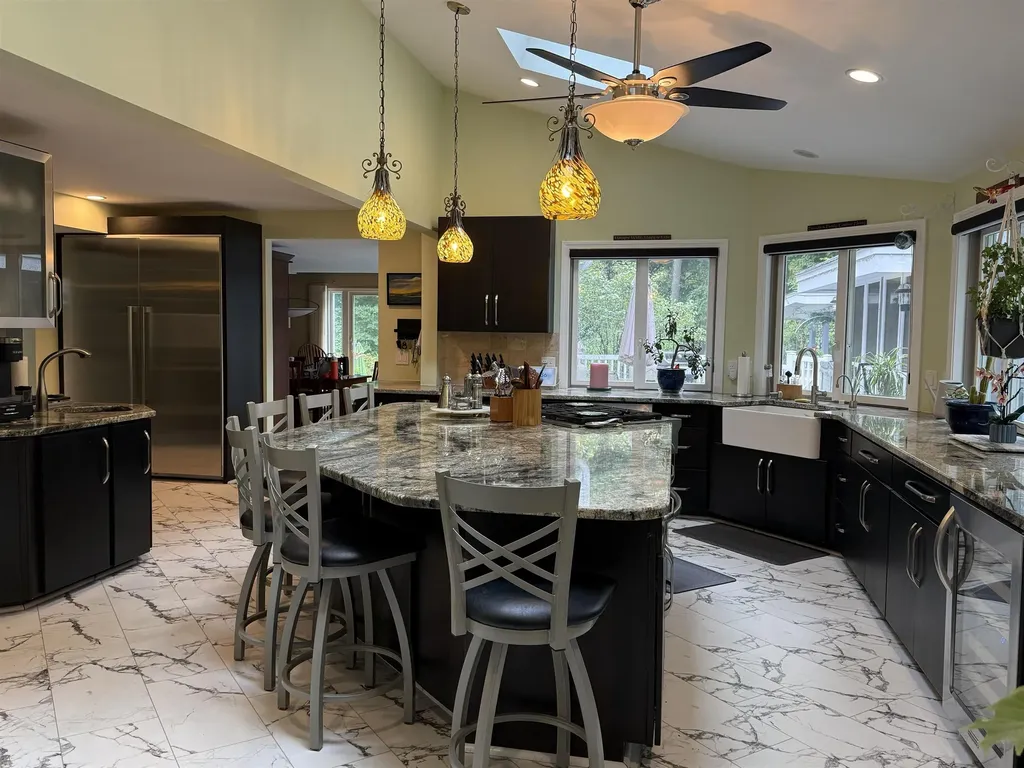 6 Haines Terrace Merrimack NH 03054