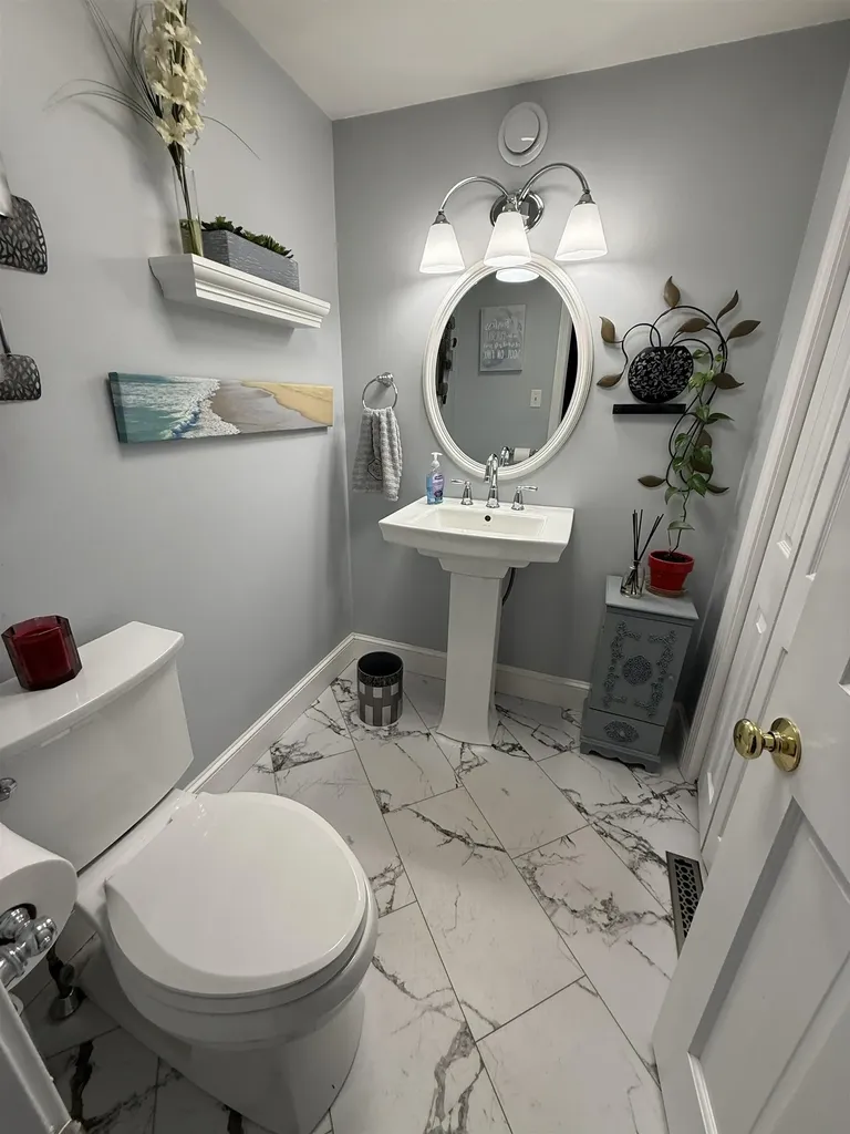 6 Haines Terrace Merrimack NH 03054