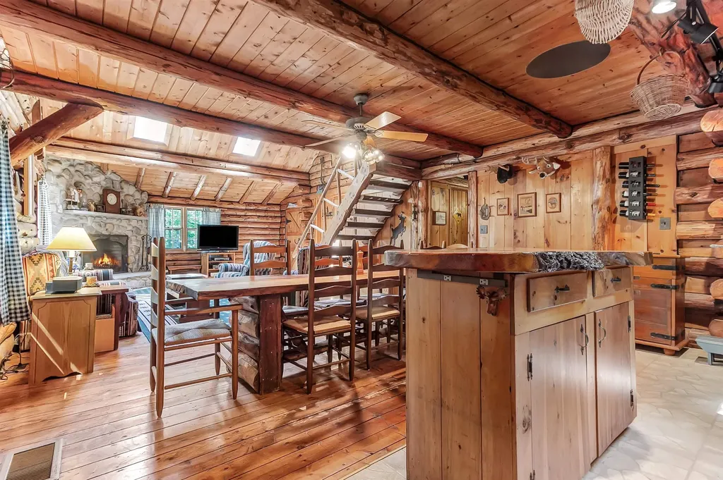 176 Brophy Lane Londonderry VT 05155