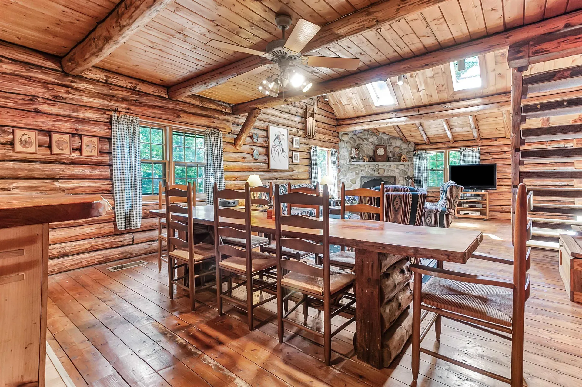 176 Brophy Lane Londonderry VT 05155