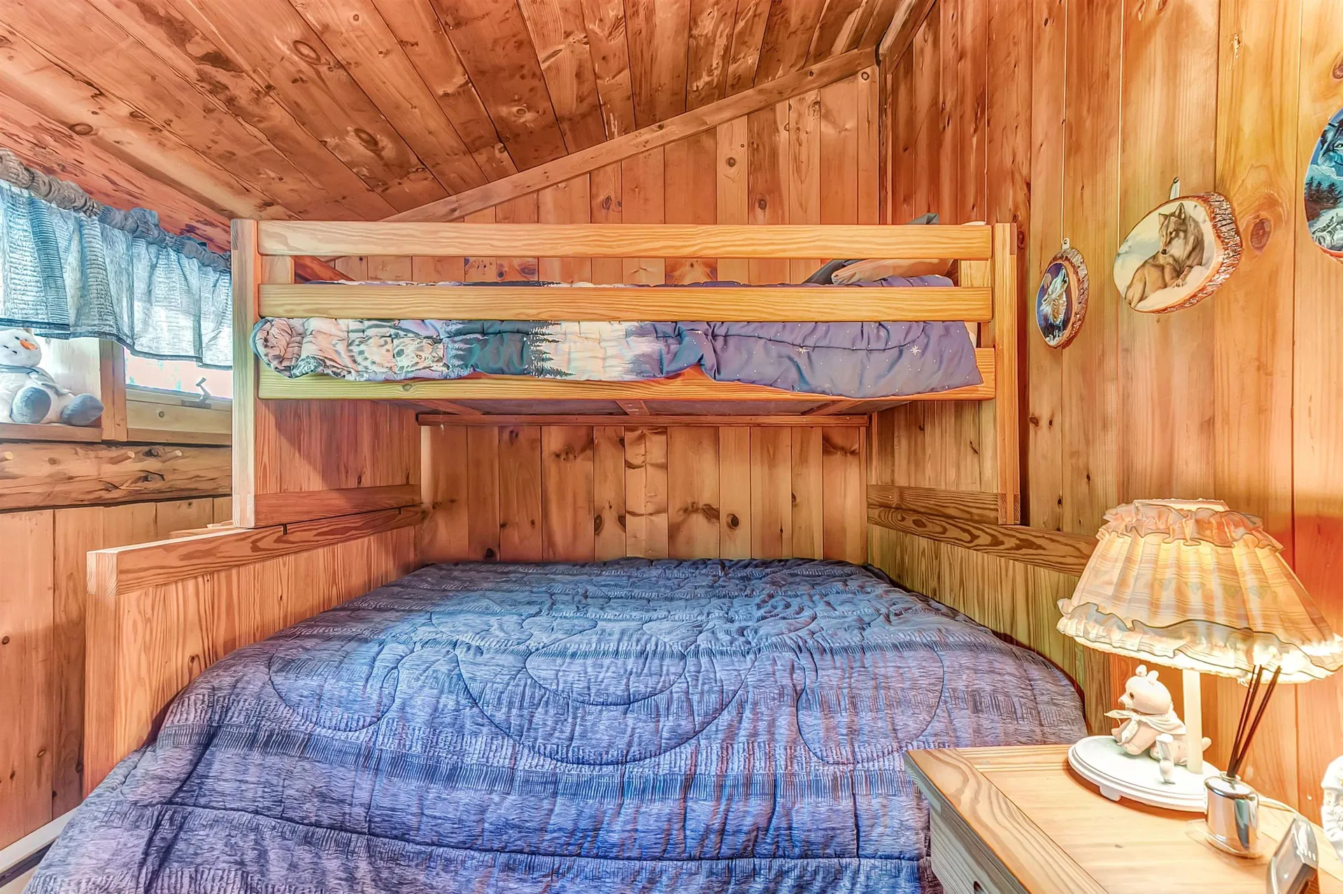 176 Brophy Lane Londonderry VT 05155