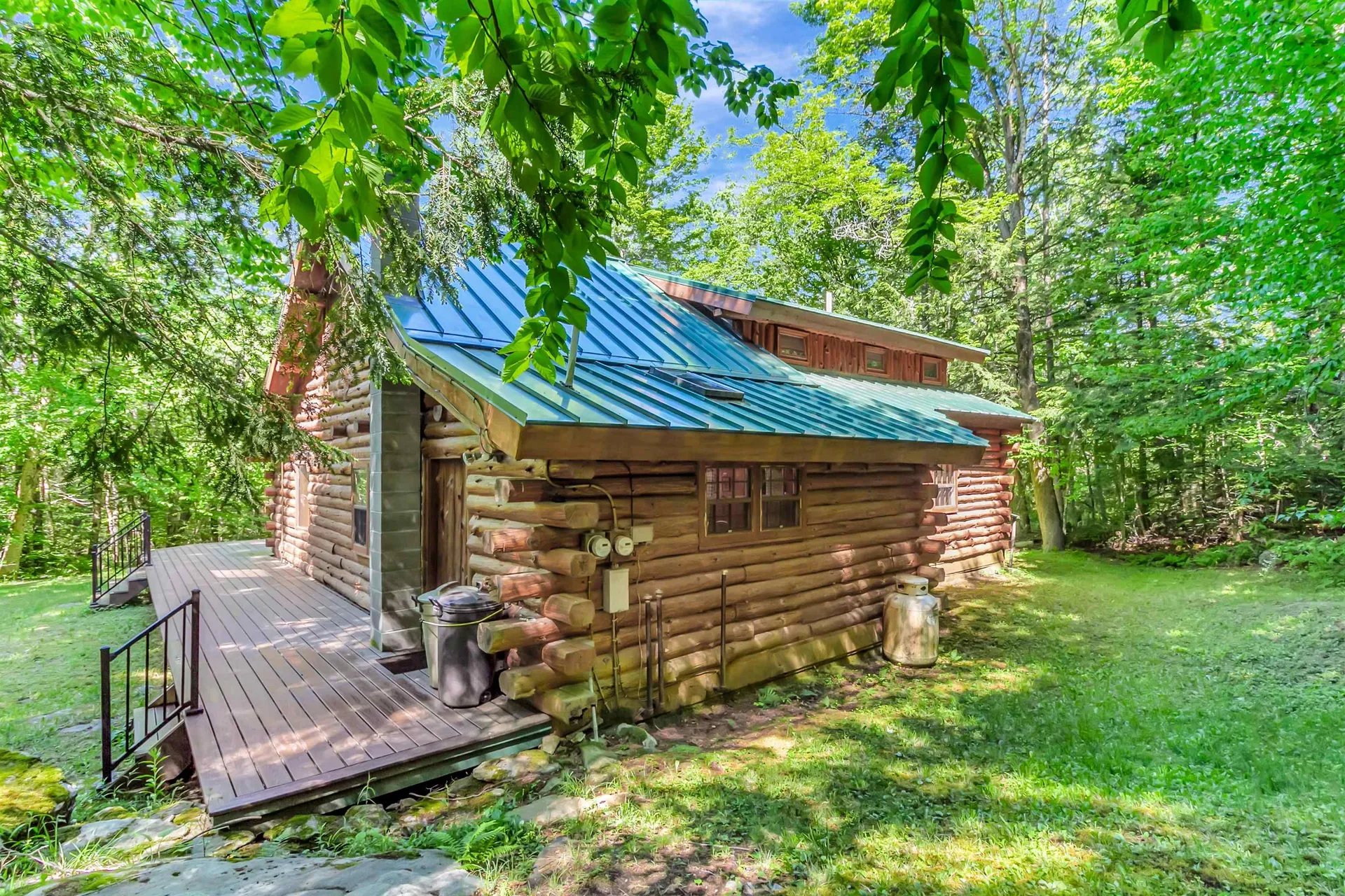 176 Brophy Lane Londonderry VT 05155