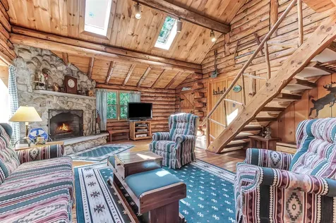 176 Brophy Lane Londonderry VT 05155