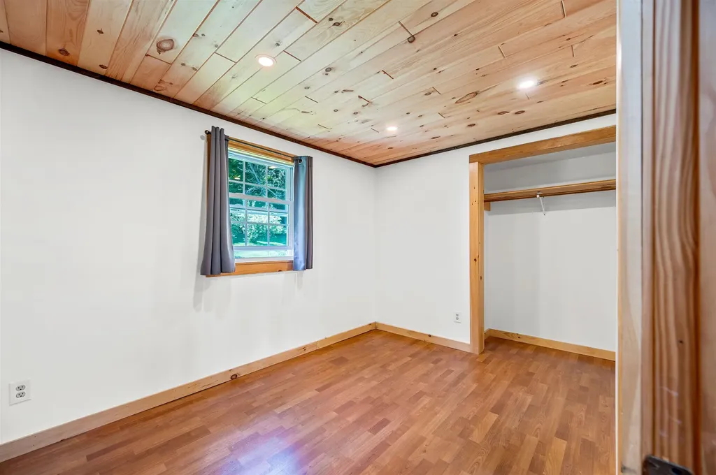 57 George Street Orange VT 05641