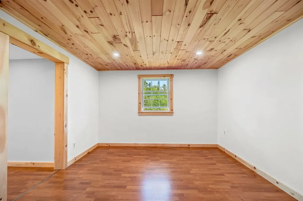 57 George Street Orange VT 05641
