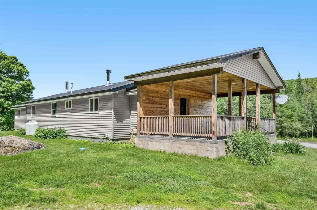 57 George Street Orange VT 05641