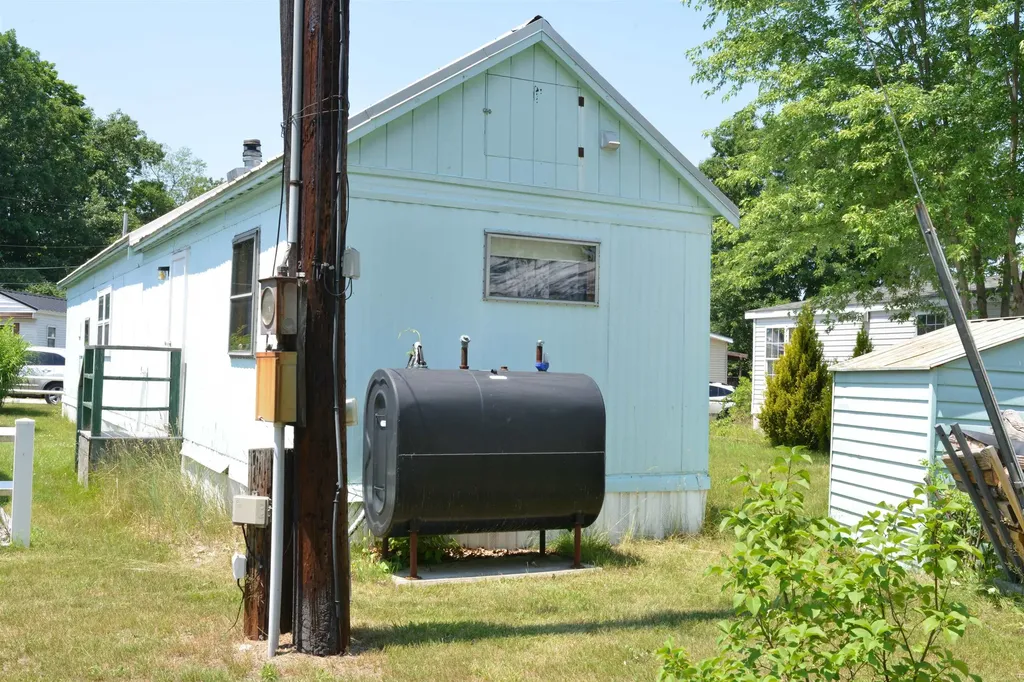 529 Nashua Street Milford NH 03055