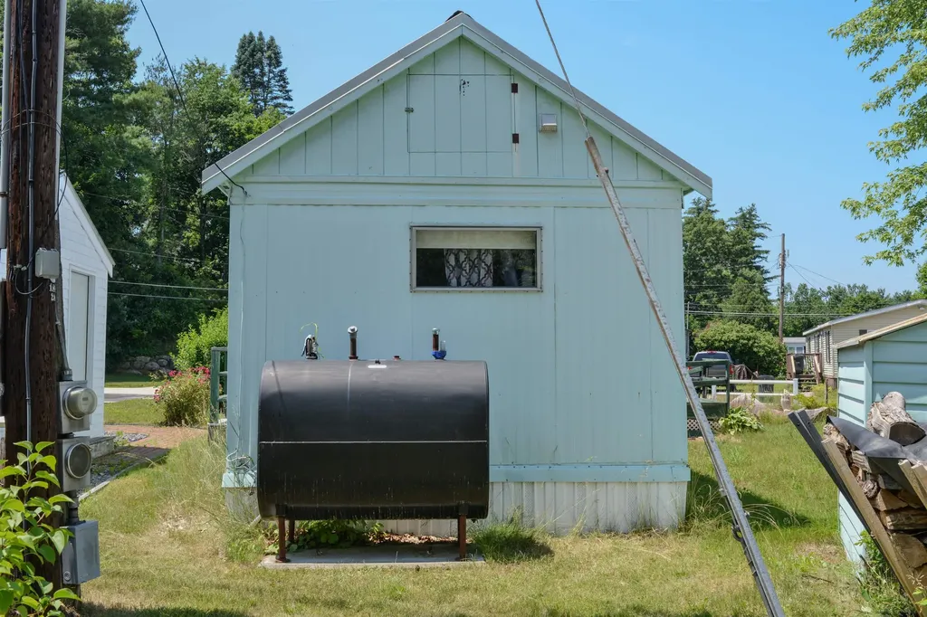529 Nashua Street Milford NH 03055