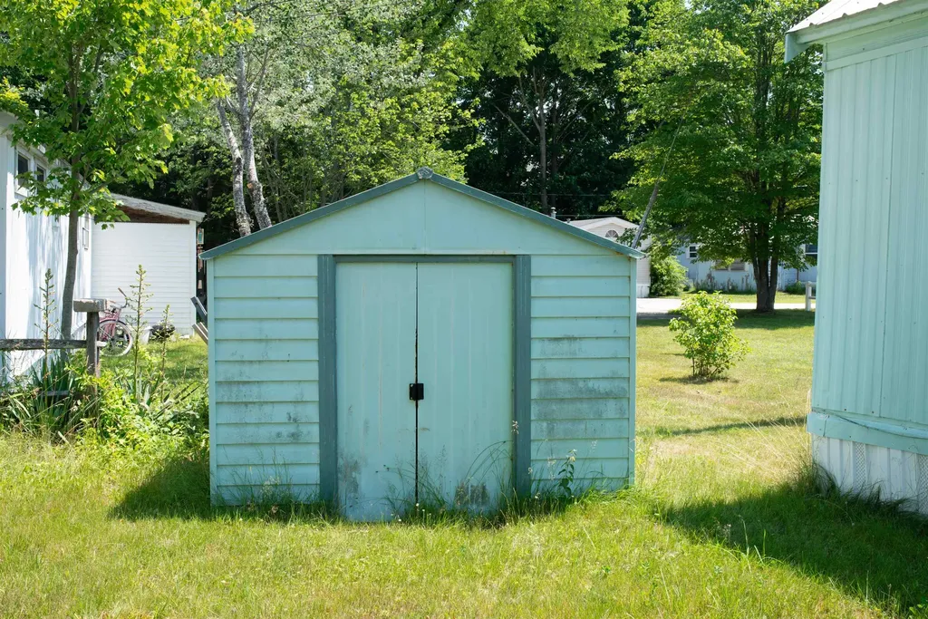 529 Nashua Street Milford NH 03055
