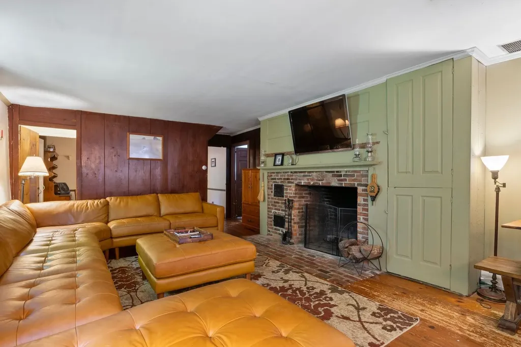 126 Davis Road Wakefield NH 03872