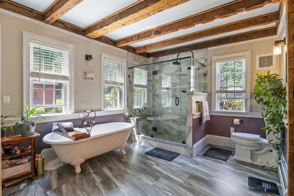 126 Davis Road Wakefield NH 03872