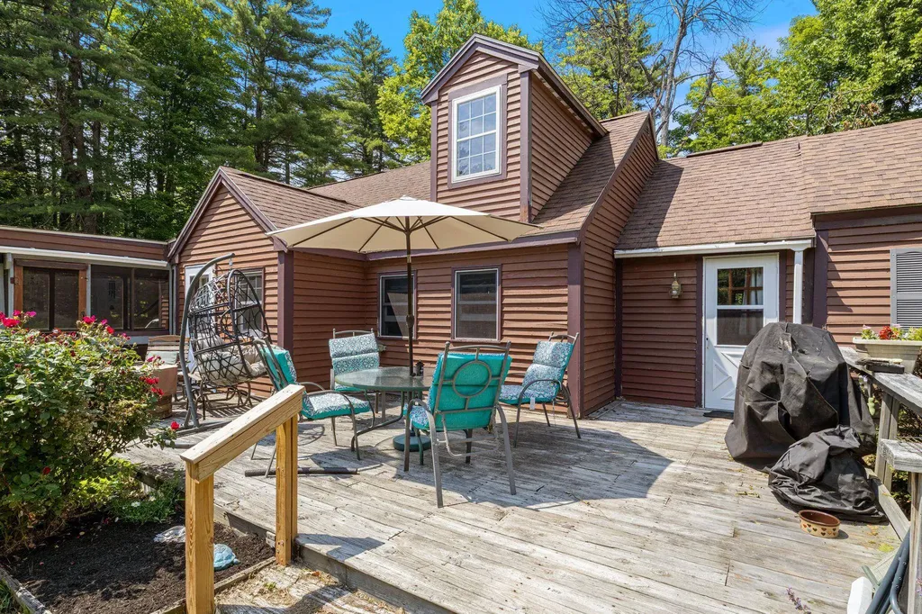 126 Davis Road Wakefield NH 03872