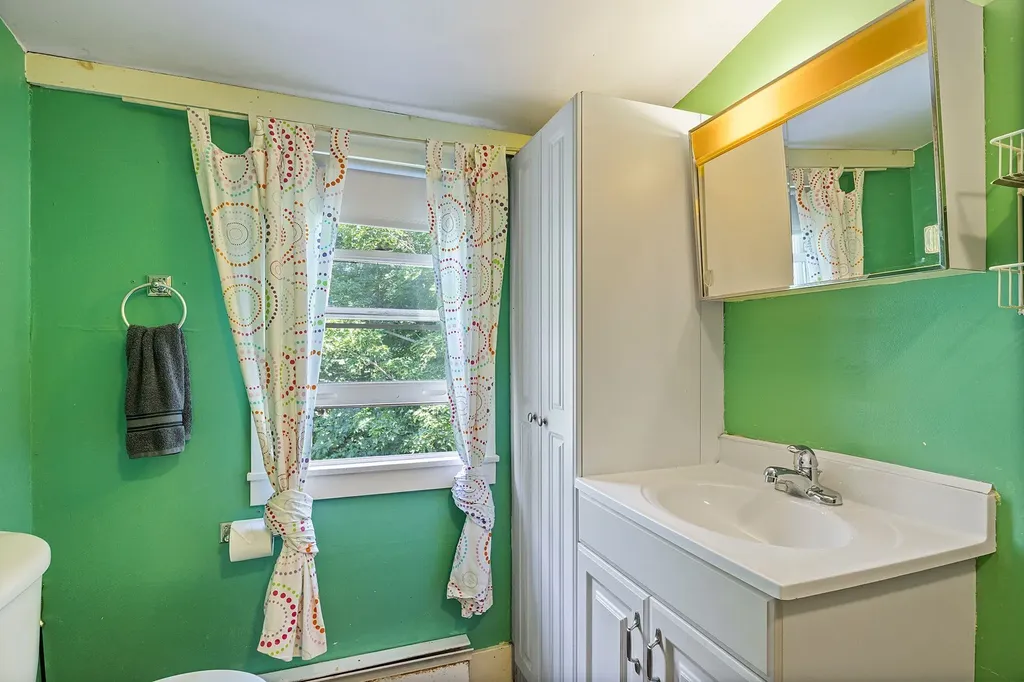 126 Davis Road Wakefield NH 03872