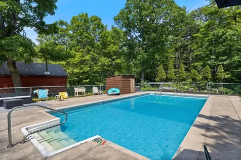 126 Davis Road Wakefield NH 03872