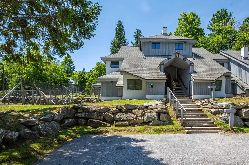 151 Village Circle Killington VT 05751