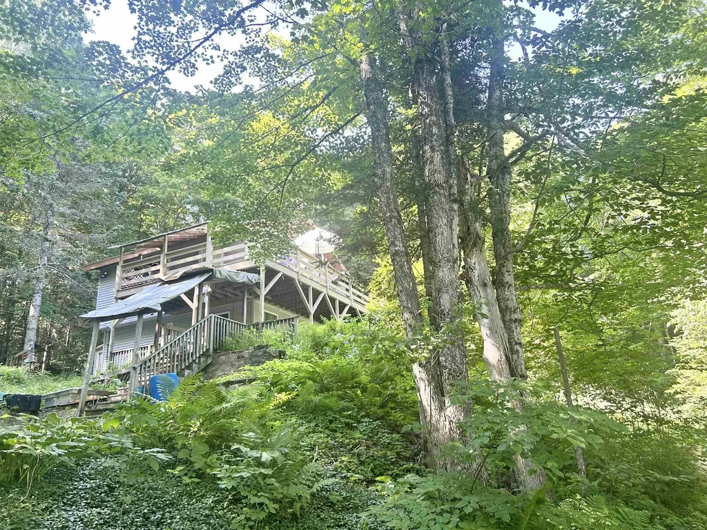 631 Oberdorf Avenue Readsboro VT 05350