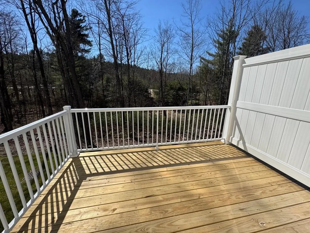 5A Dearborn Circle Goffstown NH 03045