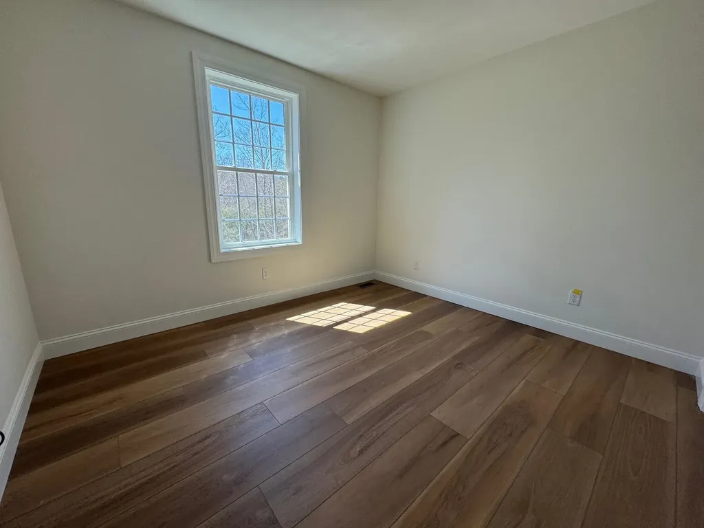 5A Dearborn Circle Goffstown NH 03045