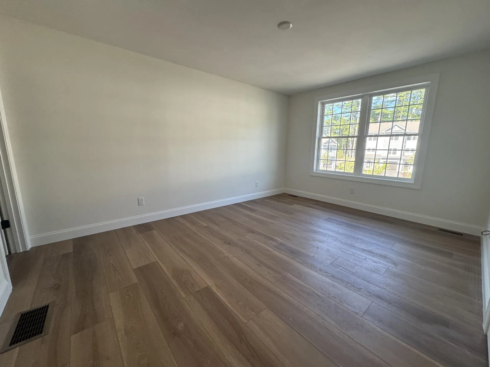 5A Dearborn Circle Goffstown NH 03045